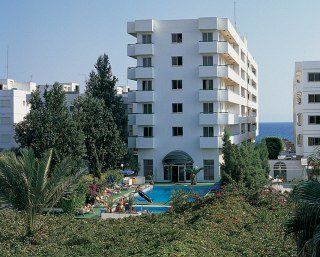 Allwin Roussos Beach Limassol Extérieur photo